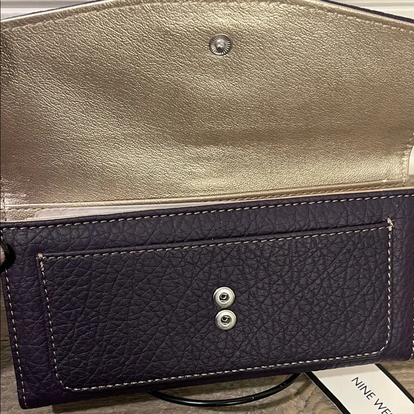 NWT - NINE WEST CHECKBOOK WALLET Colorado SLG - Plum - Picture 5 of 9
